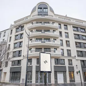 yuna-porte-maillot-aparthotel.fr-paris.fr/